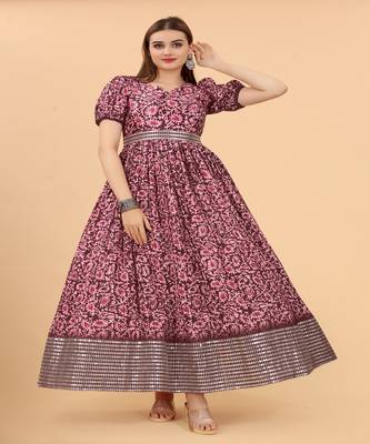 Growish Wine Sequance Embroidery and Digital Printed with Belt Anarkali Gown 1