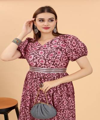 Growish Wine Sequance Embroidery and Digital Printed with Belt Anarkali Gown 4