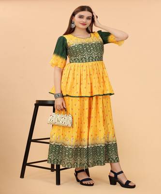 Growish Bandhni Print with Sequance Embroidery Designer Gown 3