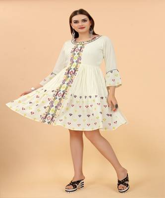 Growish Off White Multi Embroidery Indo Western Style Dress 1