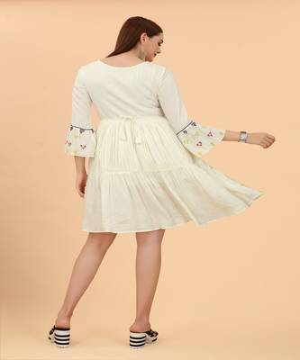 Growish Off White Multi Embroidery Indo Western Style Dress 5