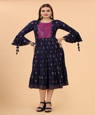 Growish Navy Blue Sequance Embroidey Capsule Foli print Indo Western Style Dress 1