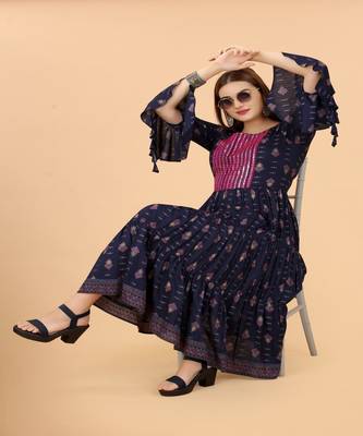 Growish Navy Blue Sequance Embroidey Capsule Foli print Indo Western Style Dress 2