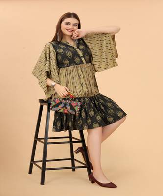 Growish Green Capsule Foli print Indo Western Style Dress 2
