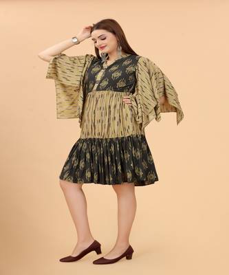 Growish Green Capsule Foli print Indo Western Style Dress 3
