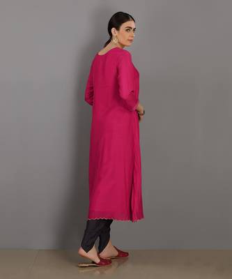 Pink Hamza 2