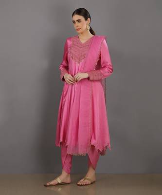 Blush Pink Faiza 3