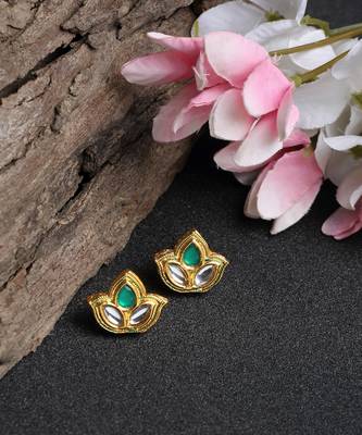 Kundan Studs 4