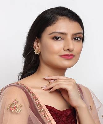 Kundan Studs 1