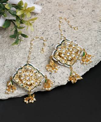 Kundan Studs 5
