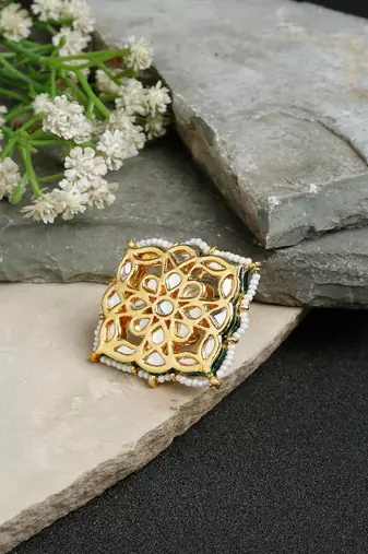Kundan Cocktail Ring