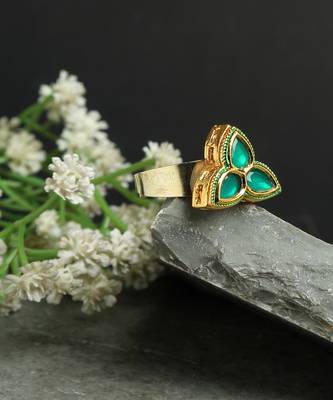 Kundan Ring 4