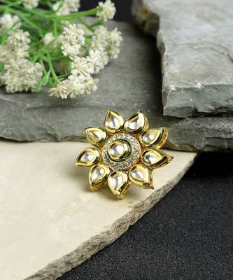 Kundan Ring 4