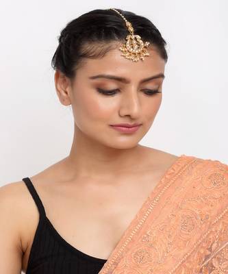 Kundan Maang Tikka 1