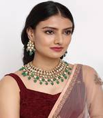 Kundan Neckpiece with Earrings