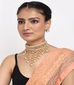 Kundan Choker with Studs