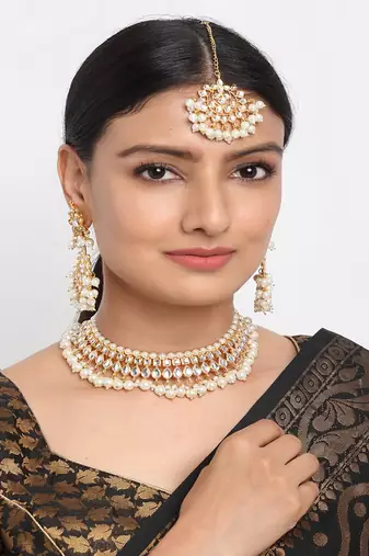 Kundan Choker with Earrings & maang tika