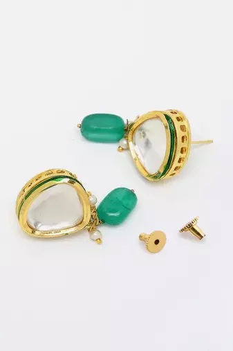 Kundan Choker with Studs