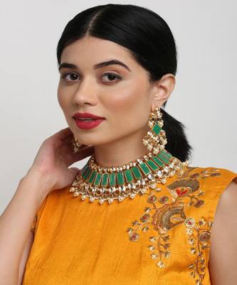 Kundan Neckpiece with Earrings 1
