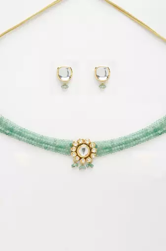 Kundan Choker with Studs