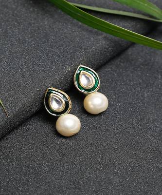 Kundan Studs 2