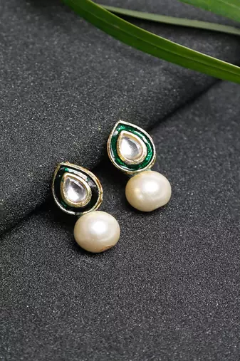 Kundan Studs