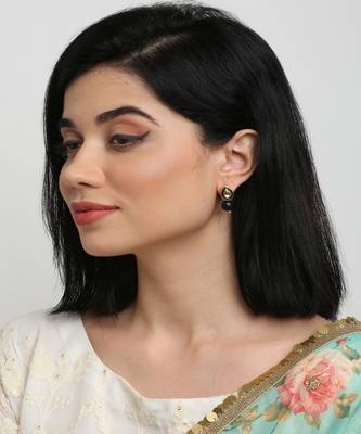 Kundan Studs 1