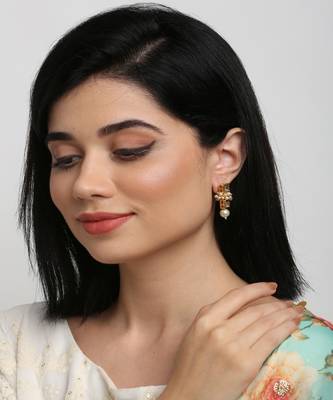 Kundan Studs 1