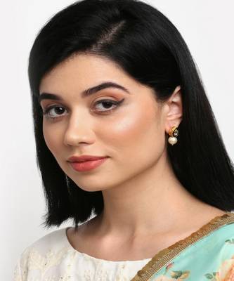 Kundan Studs 1