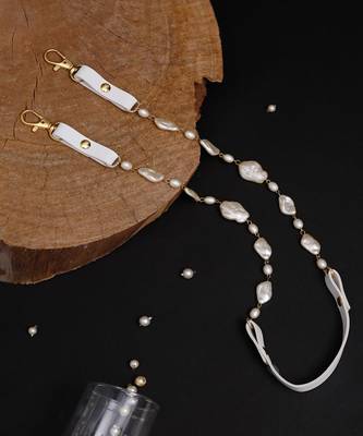 Mother of Pearl Mask Chain 3