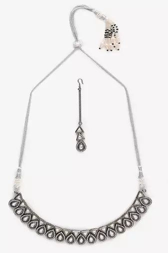 Silver Kundan Choker with Earrings and Maang Tikka