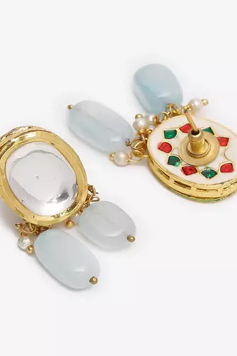 Pearl Neckpiece with Studs