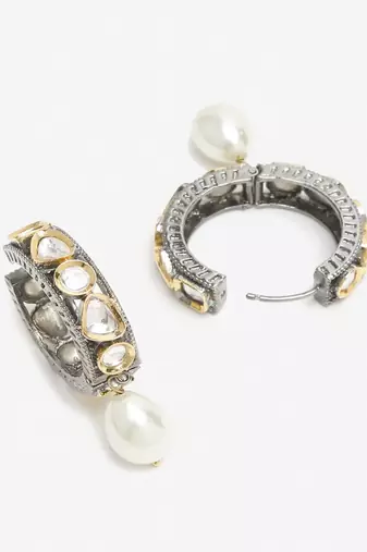 Kundan Pearl Loops