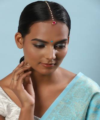 Kundan Maang Tikka 1