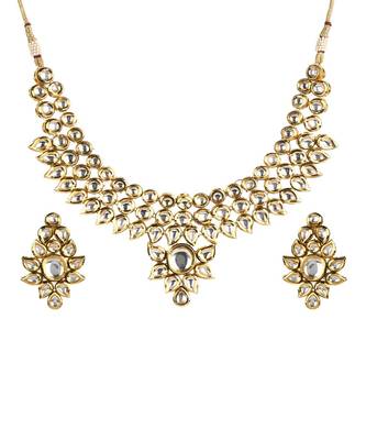 Kundan Choker with Studs 2