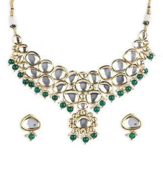 Kundan Choker with Earrings 3