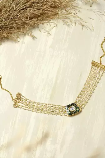 Kundan Choker
