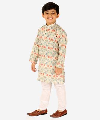 Green Stripes SIlk Jacquard Kurta Pajama Set // Traditional Wear 1