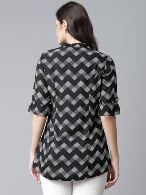 Black printed viscose rayon tunics 4