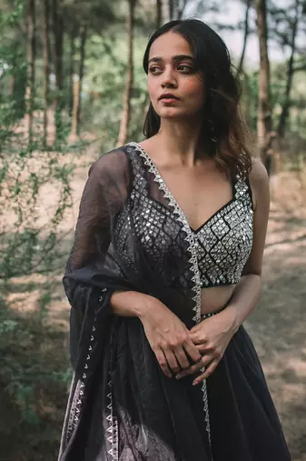 Siyah Olive Green Lehenga Set