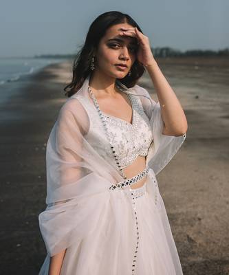 Nigaah Ivory Lehenga Set 2