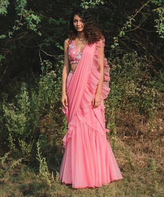 Gul-Rez Pink Saree 1