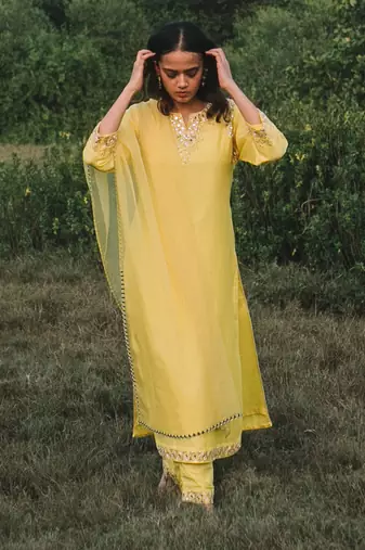 Suhaanii Lemon Yellow Kurta Set