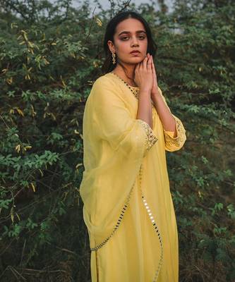 Suhaanii Lemon Yellow Kurta Set 6