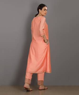 Ruuh Peach Kurta Set 3