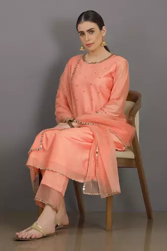 Ruuh Peach Kurta Set