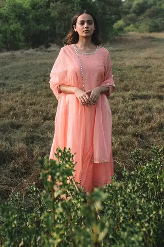 Ruuh Peach Kurta Set