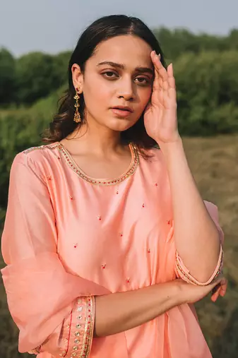Ruuh Peach Kurta Set
