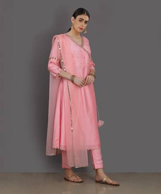 Rabia Baby Pink Kurta Set 1