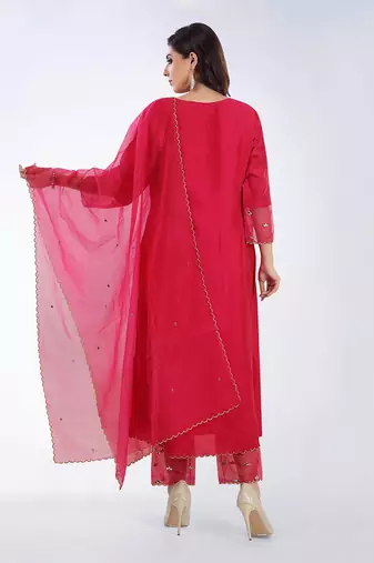 Rani Pink Aarsi